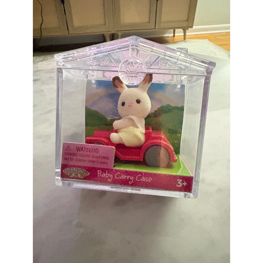 Calico Critters Apple & Jake's Ride n Play